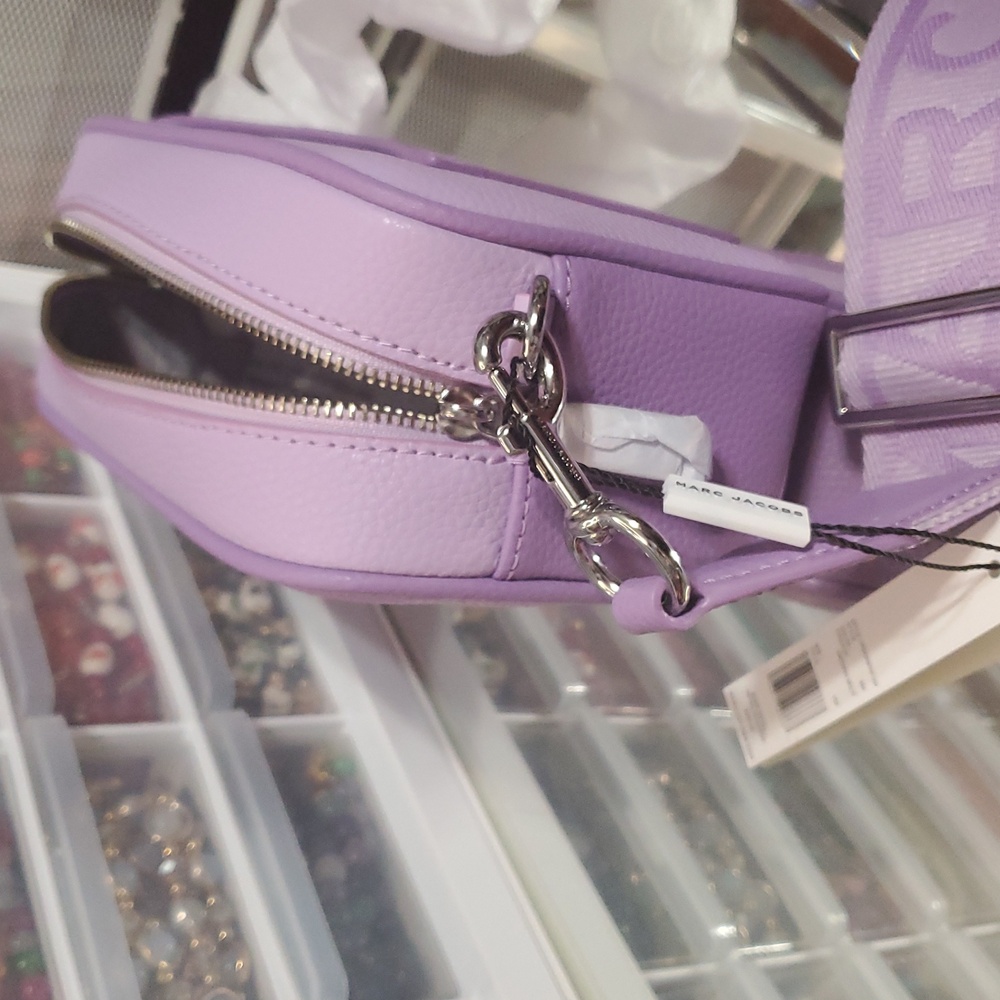 NWT Marc Jacobs "Wisteria" crossbody camera bag. - Picture 12 of 12
